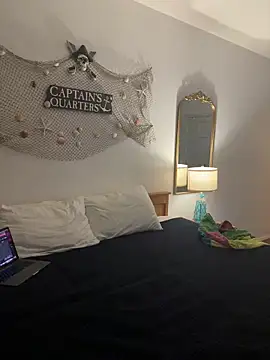 khloelynn online show from 03-06-26, 04:07