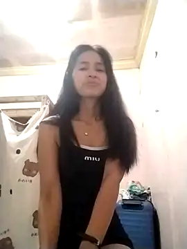 sweet maxine44 online show from 04-15-26, 10:32