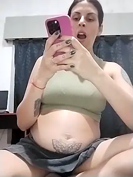 Snapshot of MAGNETICGIRLL91 chatting on 03-03-26, 11:23 MAGNETICGIRLL91 online show from 03-03-26, 11:23