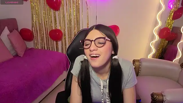 MAHYRA TAY online show from 02-19-26, 07:11