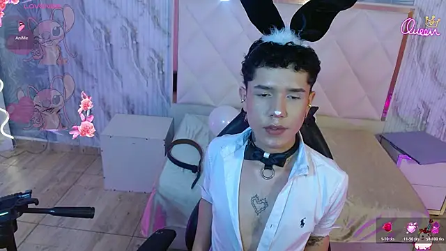 Snapshot of estefan_tay chatting on 02-14-26, 07:25 estefan tay online show from 02-14-26, 07:25