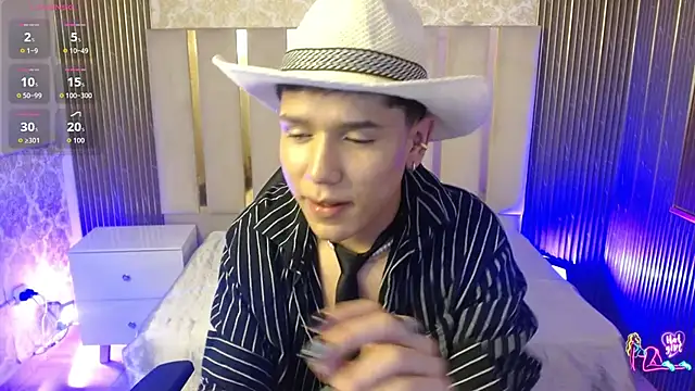 Snapshot of estefan_tay chatting on 02-23-26, 03:30 estefan tay online show from 02-23-26, 03:30