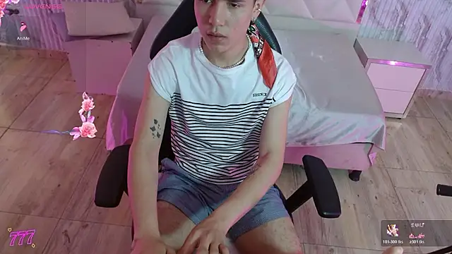 Snapshot of estefan_tay chatting on 02-16-26, 07:23 estefan tay online show from 02-16-26, 07:23