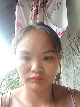 Snapshot of Luminana chatting on 07-16-26, 02:30 Luminana online show from 07-16-26, 02:30