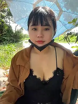 Lewd couple online show from 04-21-26, 01:53