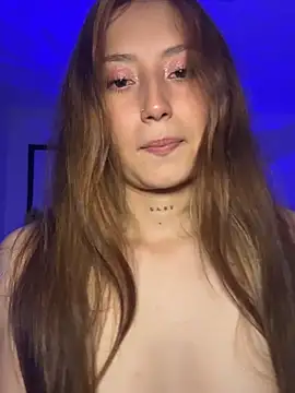 Snapshot of Lis_peach chatting on 02-20-26, 06:26 Lis peach online show from 02-20-26, 06:26