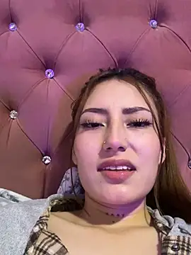 Snapshot of Lis_peach chatting on 03-02-26, 04:46 Lis peach online show from 03-02-26, 04:46