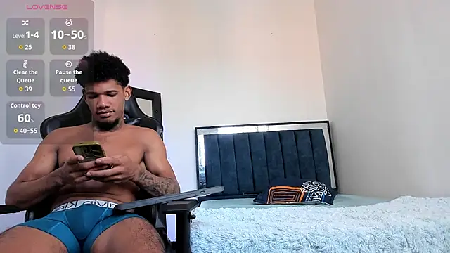 Nehemiaa boy online show from 03-03-26, 09:00