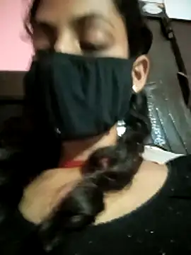 BIG QWEEN NO1 online show from 04-12-26, 04:21