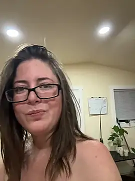 Naomi Blaire online show from 03-03-26, 08:54