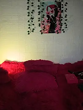 Snapshot of Keyla-moon chatting on 05-29-26, 04:51 Keyla-moon online show from 05-29-26, 04:51