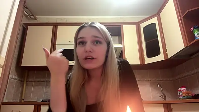 MiaBerlateen online show from 02-23-26, 07:03