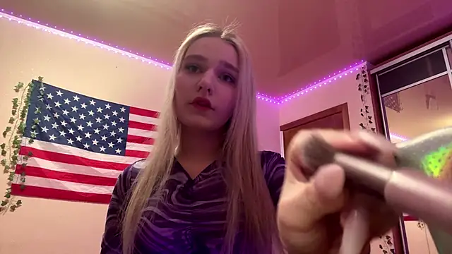 MiaBerlateen online show from 02-26-26, 06:30