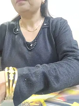 Snapshot of SexybeboX chatting on 02-07-26, 06:43 SexybeboX online show from 02-07-26, 06:43