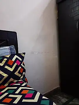 Snapshot of SexybeboX chatting on 05-29-26, 05:57 SexybeboX online show from 05-29-26, 05:57