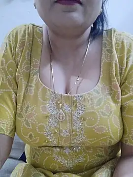 Snapshot of SexybeboX chatting on 06-11-26, 05:48 SexybeboX online show from 06-11-26, 05:48