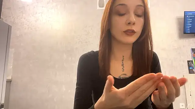 JulissaJoly online show from 02-07-26, 12:02