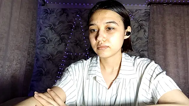 AnnettaBelsito online show from 04-10-26, 08:10