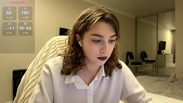 ElliKrovel online show from 02-23-26, 02:06