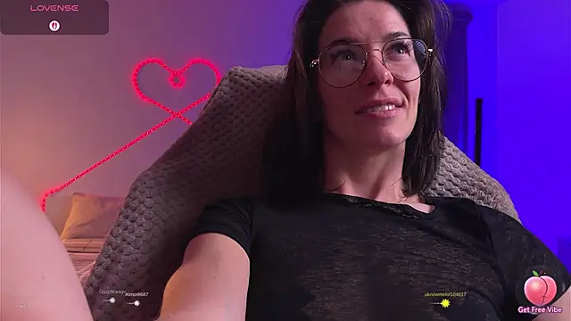Snapshot of Katy_Kar chatting on 03-22-26, 08:21 Katy Kar online show from 03-22-26, 08:21