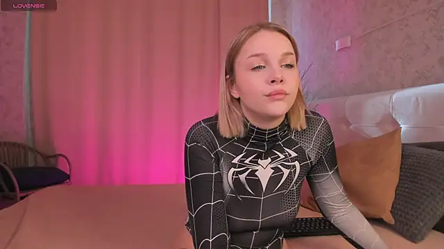 Jenifer lo online show from 02-24-26, 09:21