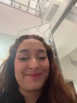 Emily Harpeer online show from 06-10-26, 12:06