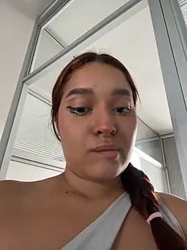 Emily Harpeer online show from 02-09-26, 11:30