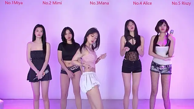 Velvet-girl online show from 02-12-26, 10:26