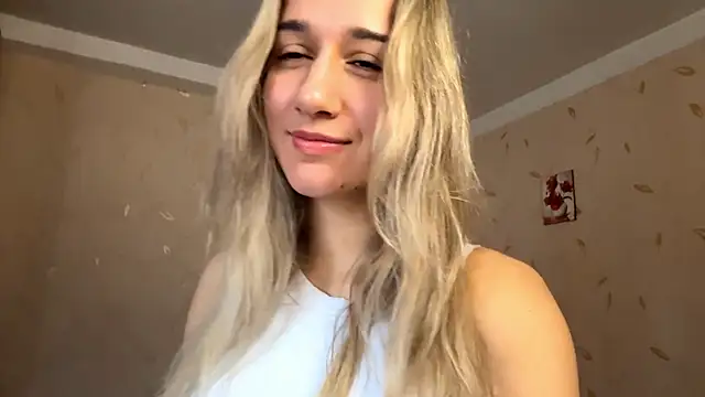 MaryBennetts online show from 03-08-26, 07:11