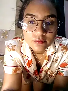 Zoe Renata online show from 07-11-26, 02:56