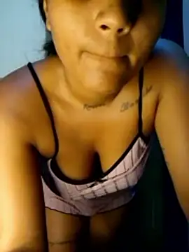 Snapshot of Zoe_Renata chatting on 06-12-26, 09:29 Zoe Renata online show from 06-12-26, 09:29