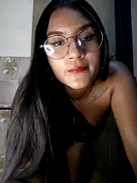 Zoe Renata online show from 06-20-26, 03:22