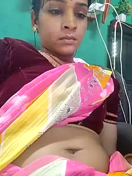 Snapshot of Komal4050 chatting on 05-05-26, 09:45 Komal4050 online show from 05-05-26, 09:45