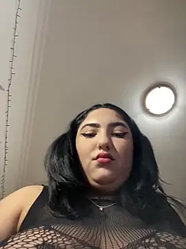 Amber Sinn online show from 02-15-26, 04:17