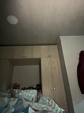 RachelWeisz  online show from 03-04-26, 10:12