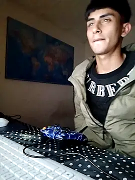 DarwinSexx777 online show from 03-28-26, 04:02