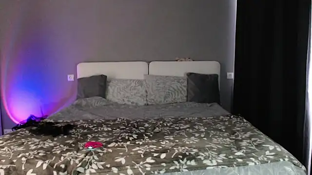 Reyleys online show from 02-20-26, 09:55