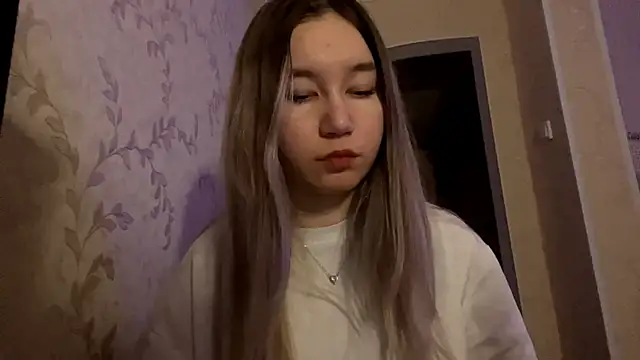 Snapshot of UrrKitty chatting on 02-17-26, 06:27 UrrKitty online show from 02-17-26, 06:27