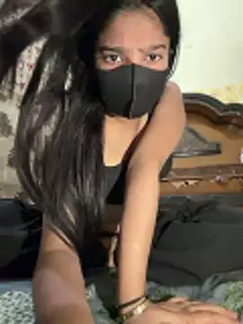 Snapshot of Cutedesigirl chatting on 05-08-26, 06:50 Cutedesigirl online show from 05-08-26, 06:50