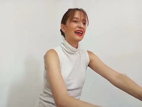 Aurabloom 1 online show from 02-08-26, 07:33