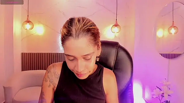 Snapshot of nix_rave1 chatting on 05-27-26, 02:57 nix rave1 online show from 05-27-26, 02:57