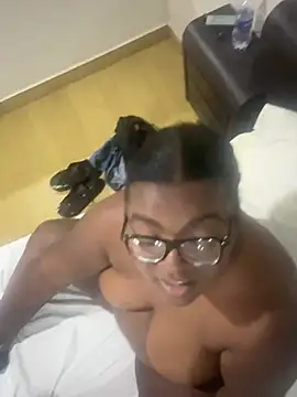 lanegriis1 online show from 04-19-26, 04:35