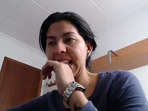 ZeforAitanna online show from 02-11-26, 10:15