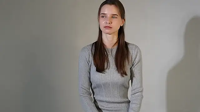 Snapshot of OnyxViper chatting on 02-20-26, 12:29 OnyxViper online show from 02-20-26, 12:29