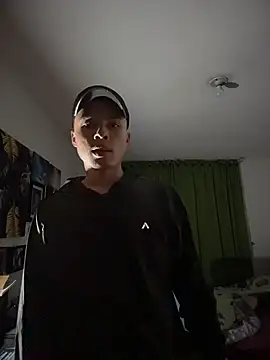 Snapshot of Eros_lee chatting on 02-08-26, 04:21 Eros lee online show from 02-08-26, 04:21