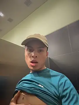 Snapshot of Eros_lee chatting on 03-12-26, 11:31 Eros lee online show from 03-12-26, 11:31