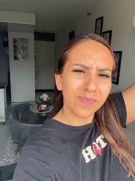 olivia velvett online show from 03-06-26, 02:56