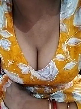 Radhika-sexy online show from 03-06-26, 09:04