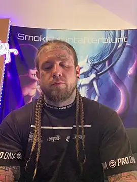 Smokebluntafterblunt online show from 04-20-26, 02:14