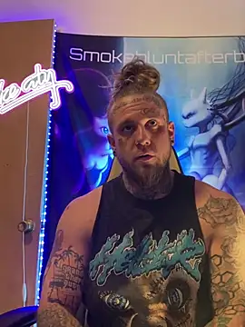 Smokebluntafterblunt online show from 03-28-26, 01:17